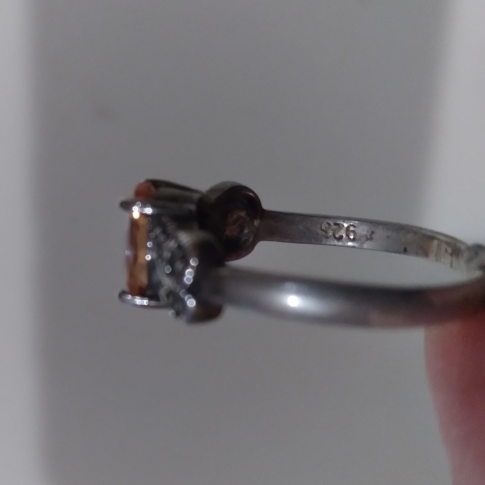 $10💎🎁NEW💥 925 S/S Size 6 Oval Imperial Topaz CZ/ Marcasite Baguette ring💍 - Picture 5 of 11